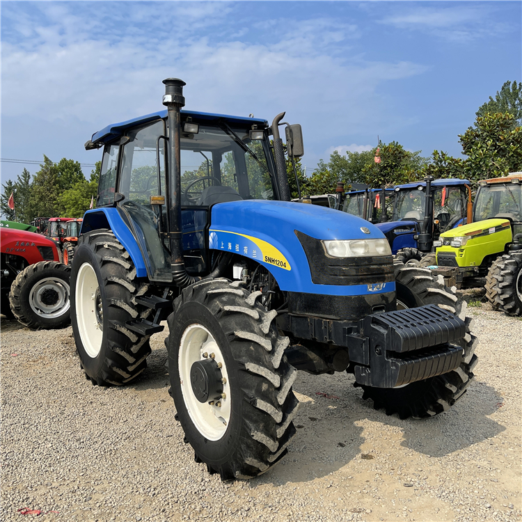 120hp Used New Holland 1204 Tractor 4wd for Sale