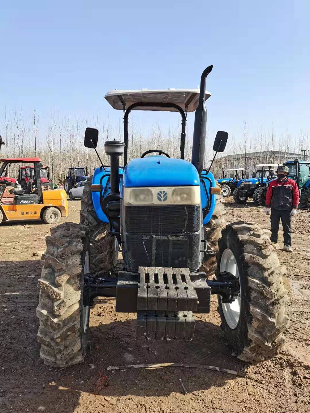 Used Light Weight New Holland TT75 2WD And 4WD Tractor